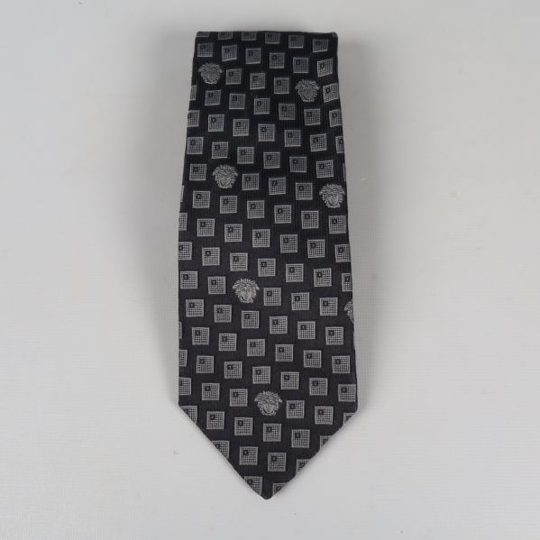 Svart slips med mönster