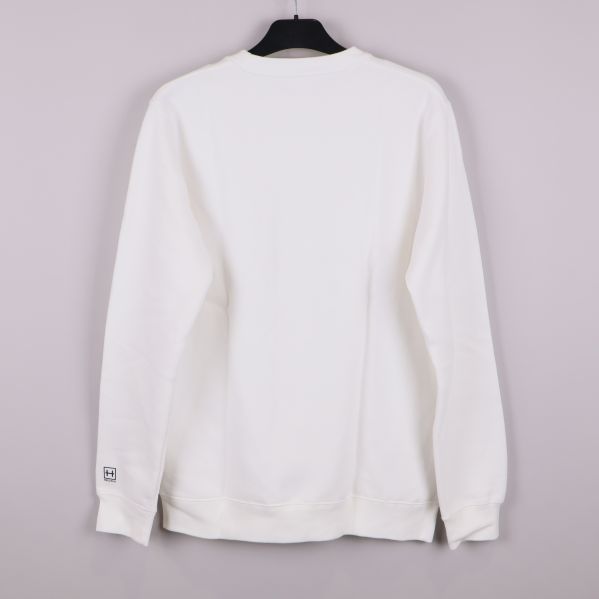 Baksida på vit tröja utan tryck