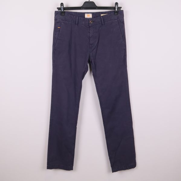 Mörkblå slim fit byxor, framsida