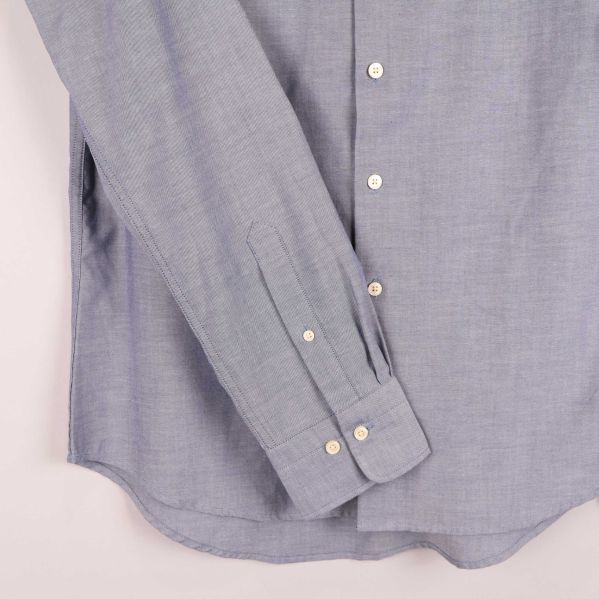 Ärmdetaljer på skjorta