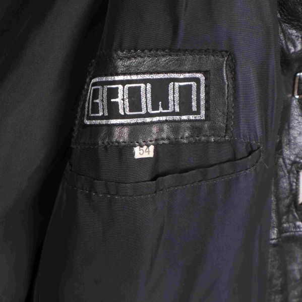 Varumärke och storleksdetalj