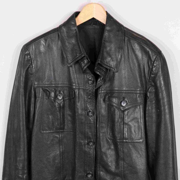 Detaljer framtill på jacka