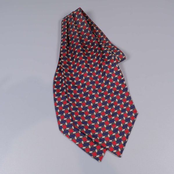 Slips med geometriskt mönster i rött, blått och gult