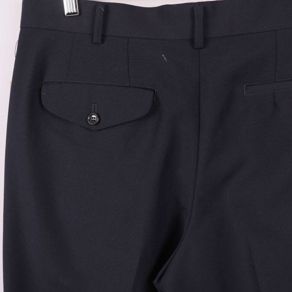 Närbild på bakficka 