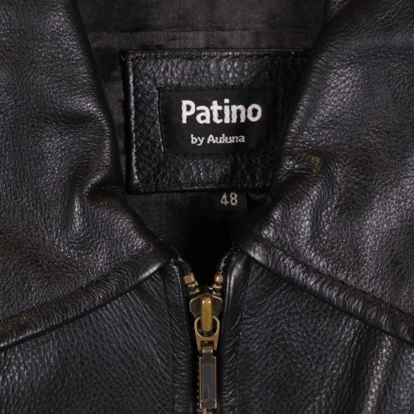 Varumärkesetikett och storleksinfo