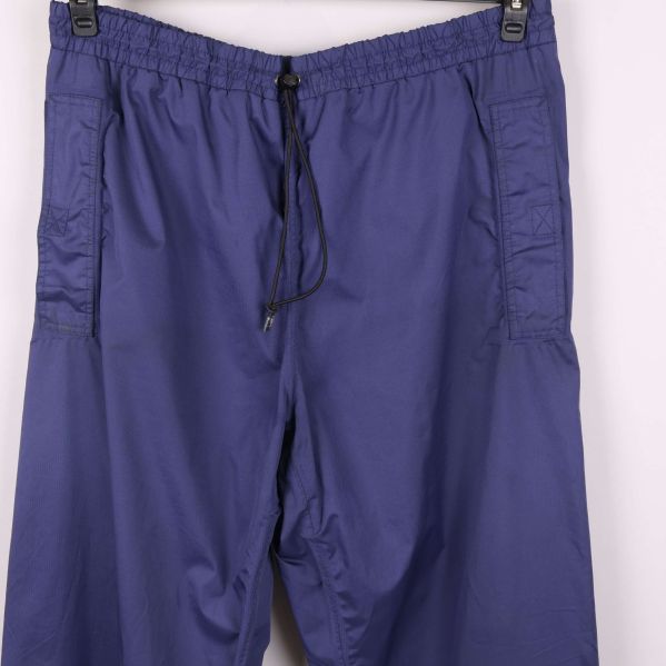 Haglöfs logotyp och storleksetikett