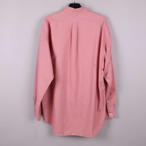 Baksida och passform på skjortan