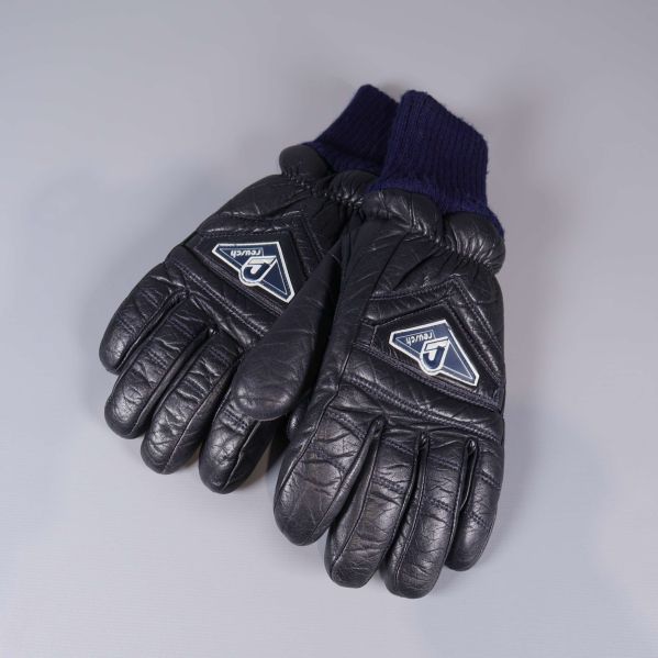 Handskar i svart med markerad detaljsöm och blå mudd