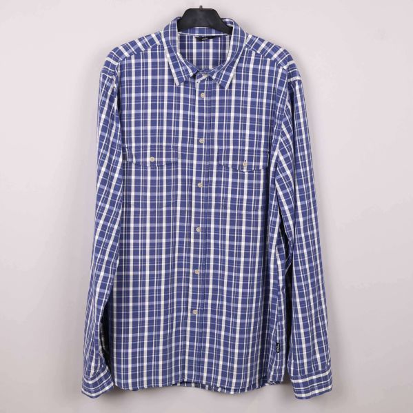 Blårutig skjorta med knappar framtill