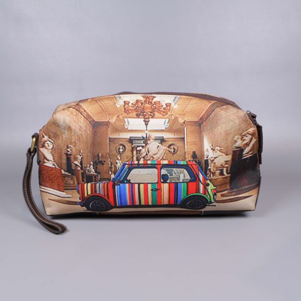 Necessär framifrån med konstnärlig bild och bil