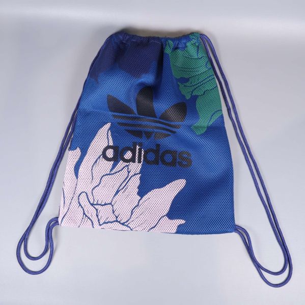 Gymnastikpåse från adidas med blommönster