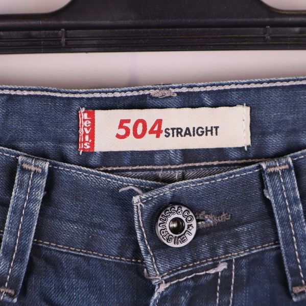 Levi's 504 Straight etikett och metallknapp