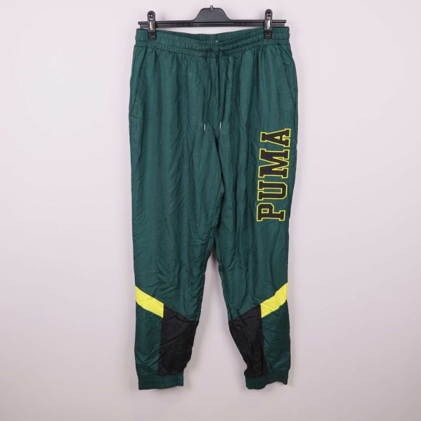 Gröna sportbyxor med gult PUMA-tryck fram