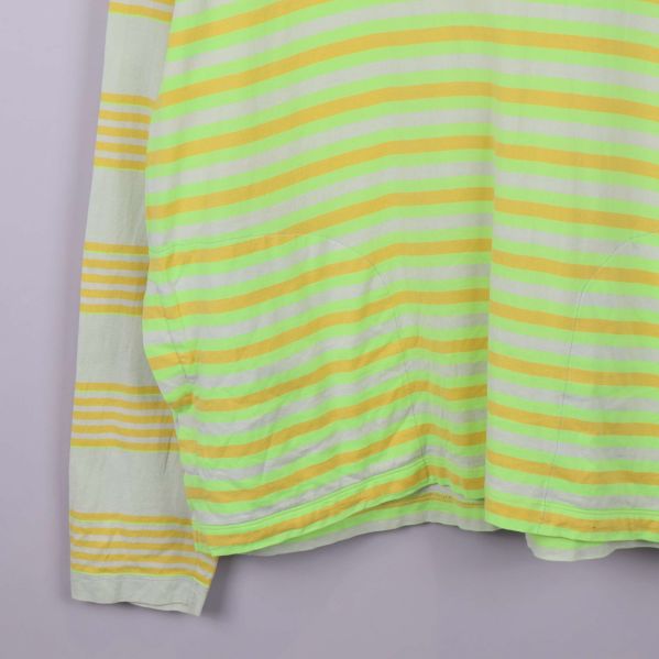 Nedre delen av hoodie med randigt mönster