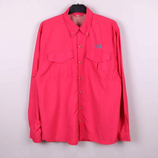 Ceriserosa långärmad skjorta med bröstfickor och krage