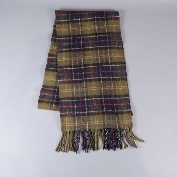 Rutig halsduk i grönt, gult och rött med fransar