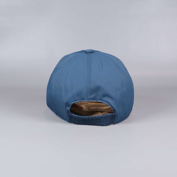 Keps bakifrån med öppning och resår