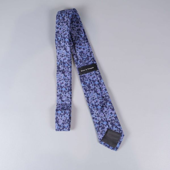 Slipsens baksida med synlig märkning Bruun & Stengade