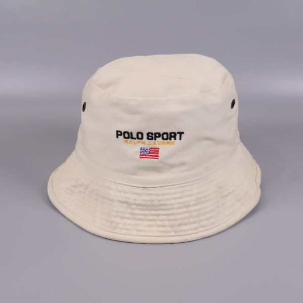 Beige bucket hat med Polo Sport-brodyr och flagga