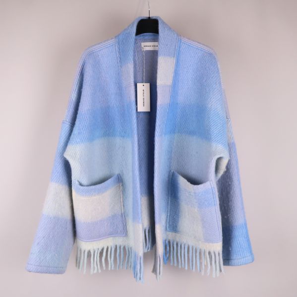 Kimono i blått och vitt med fransar framtill