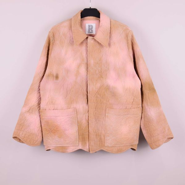 Quiltad jacka framtill med två stora fickor