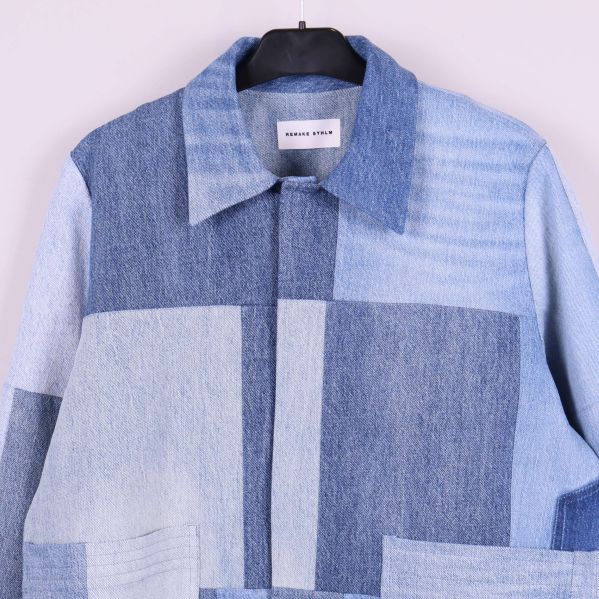Övre del av jacka i denim patchwork