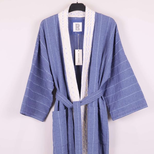 Överdel av kimono med vit kontrastkant och framfickor