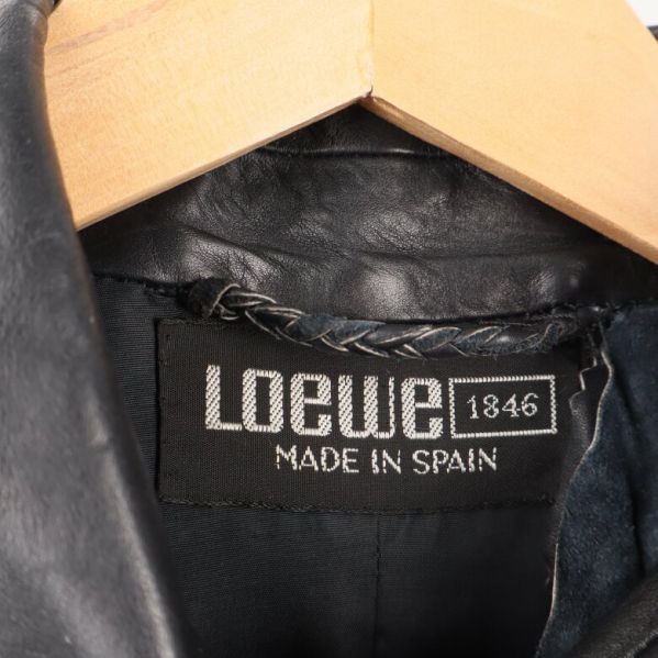 Märketikett Loewe på insidan