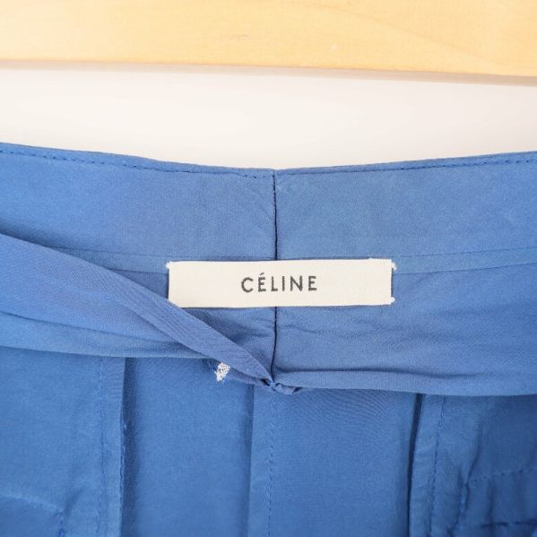 Märke: Céline, på byxans insida