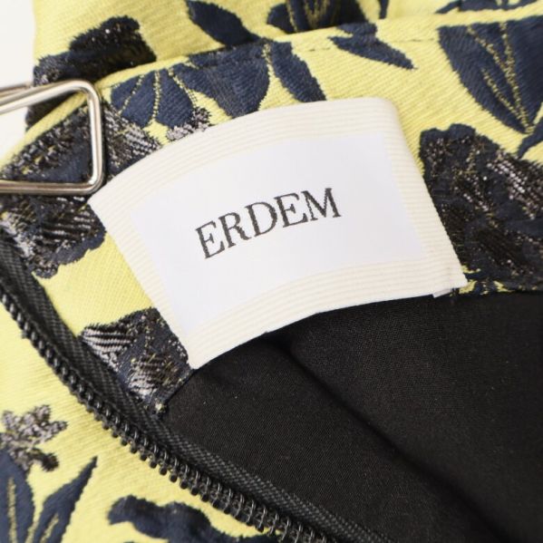 Erdem etikett på klänningen