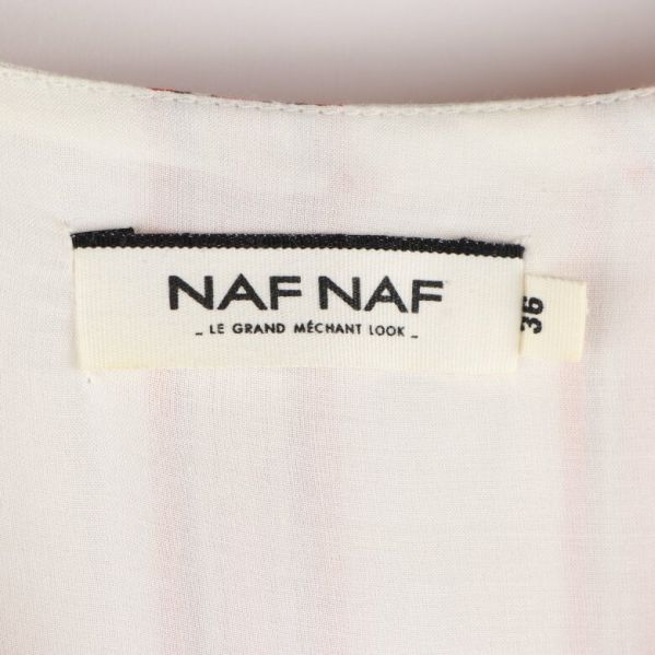 NAF NAF etikett på klänning