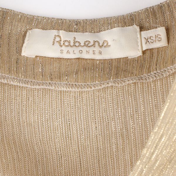 Etikett med produktinformation