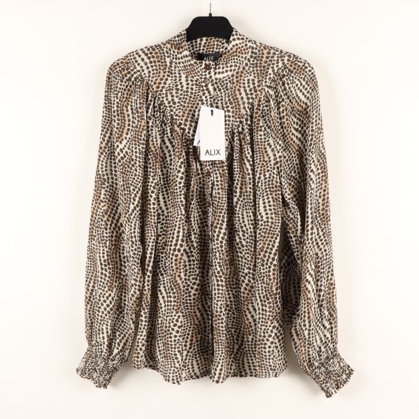 Blus med djurmönster, framifrån