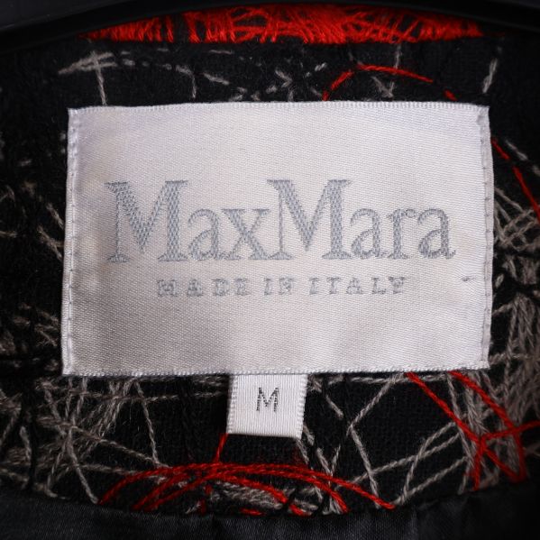MaxMara märke inuti klänningen