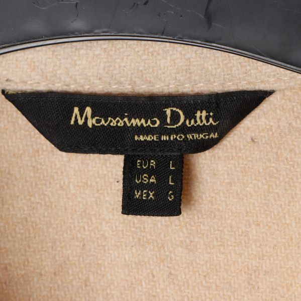 Massimo Dutti etikett på skjortan