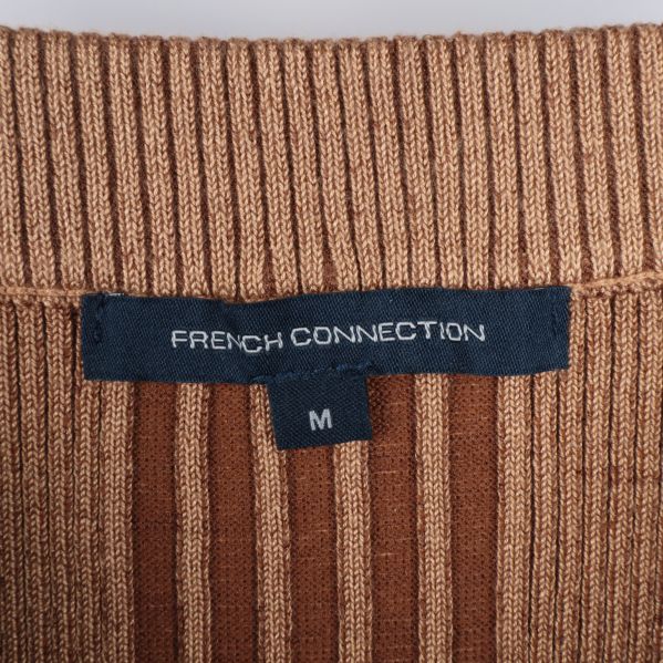 French Connection etikett