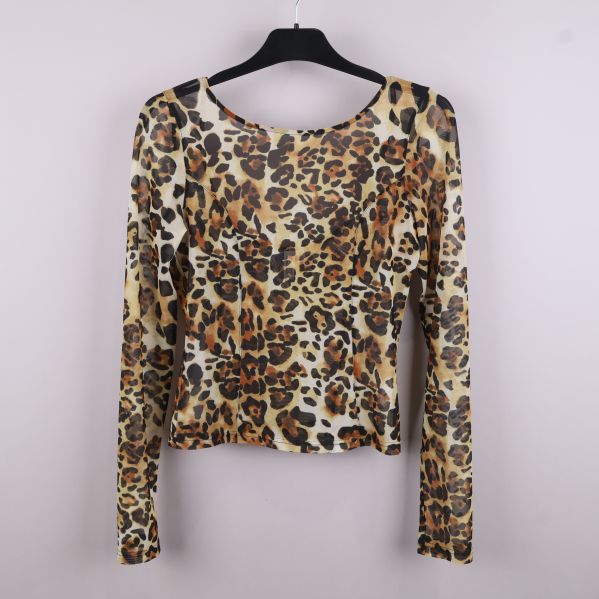 Leopardmönstrad topp framifrån 