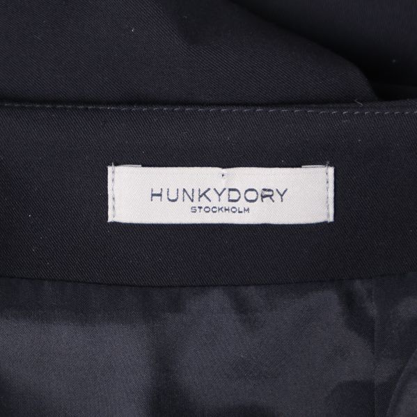 HUNKYDORY varumärkesetikett
