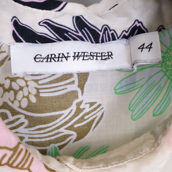 Carin Wester etikett och storlek 44
