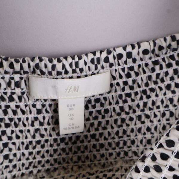 H&m etikett med storleksinformation