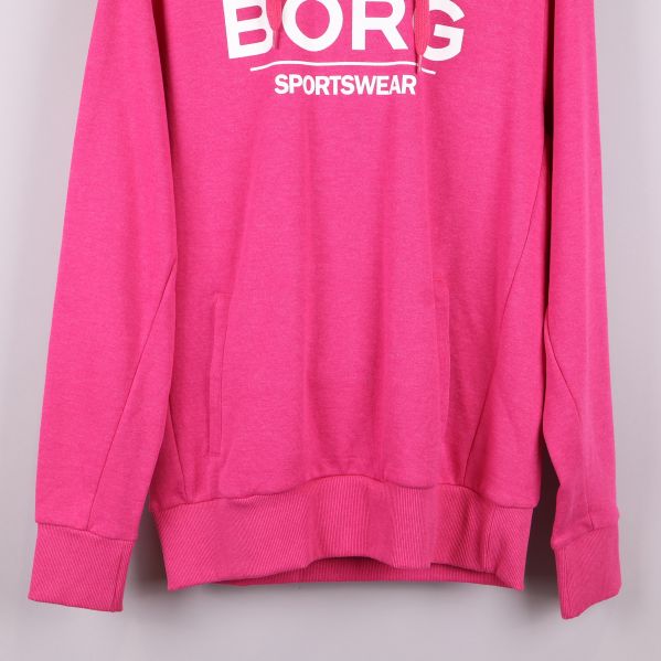 Närbild på nederdelen av hoodie