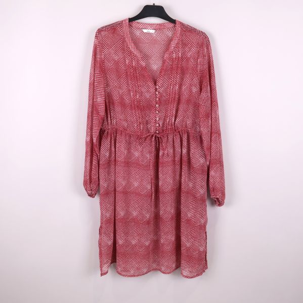 Rödvit grafiskt mönstrad tunika upphängd framifrån