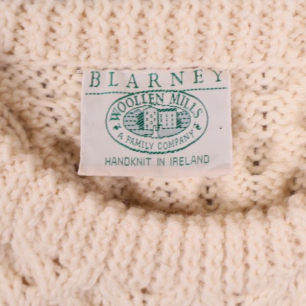 Etikett från Blarney Woollen Mills på tröjans insida