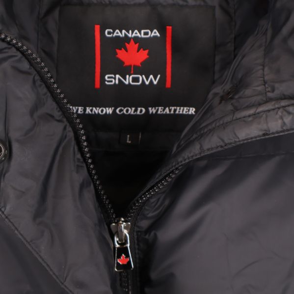 Innerkrage och logotypen Canada Snow synlig
