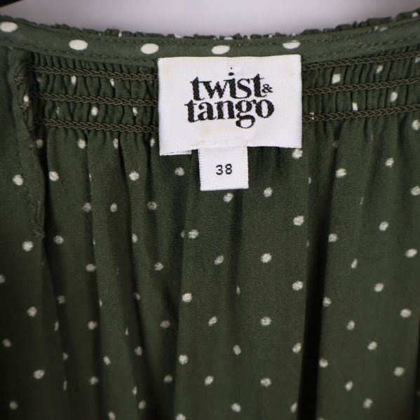 Närbild på Twist & Tango logotyp och storlek 38