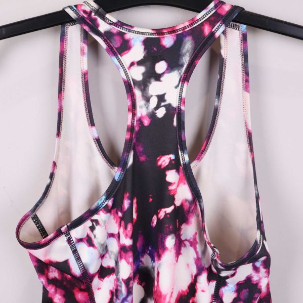 Detaljerad brottarrygg och sömmar