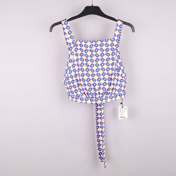 Grafisk topp med knytband