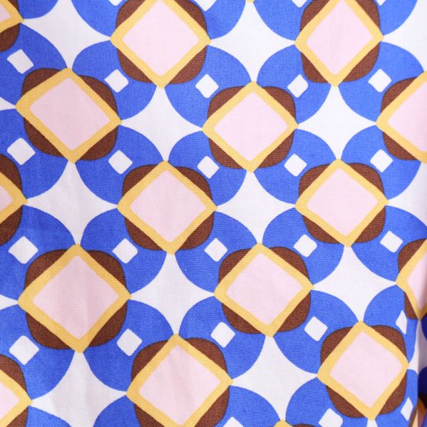 Detaljerat grafiskt mönster