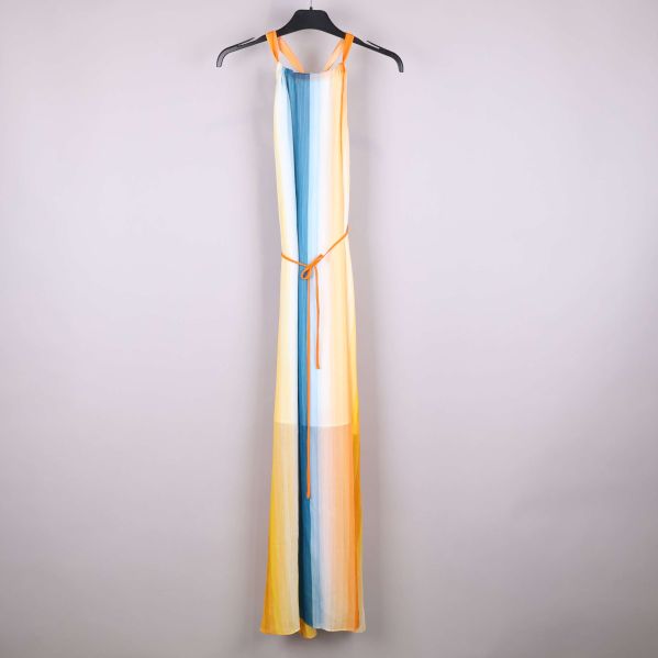 Maxiklänning med randigt mönster