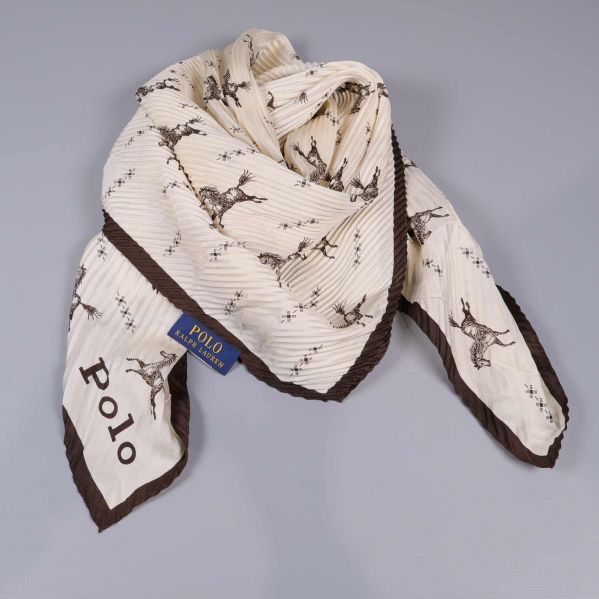 Plisserad scarf med brunt hästmönster och Polo-logga